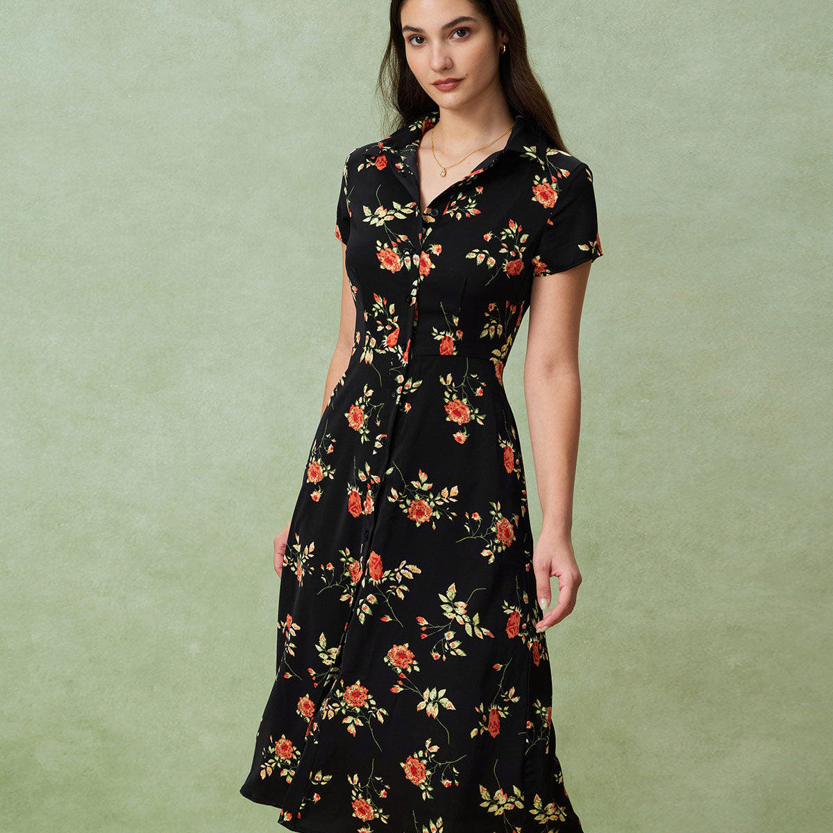Gloria - Vestido Midi Negro Floral