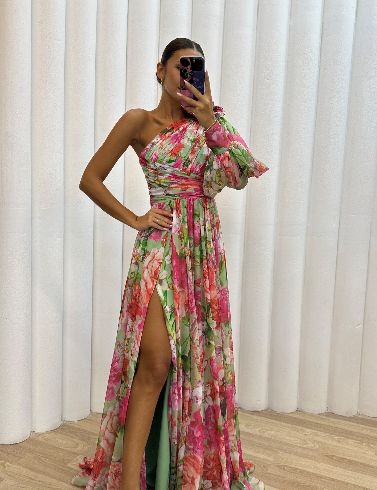 Vega - Vestido Elegante y Fluido