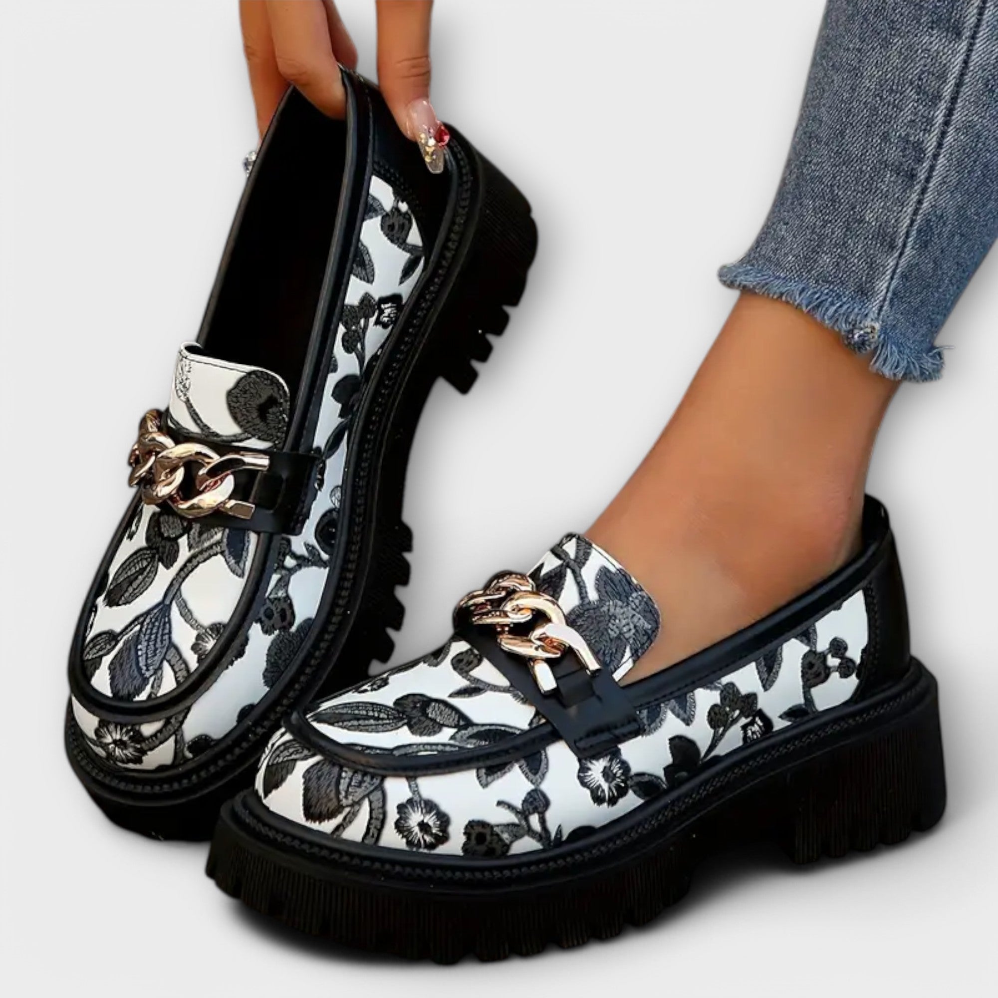 Sandra - Mocasines Clásicos Retro con Estilo