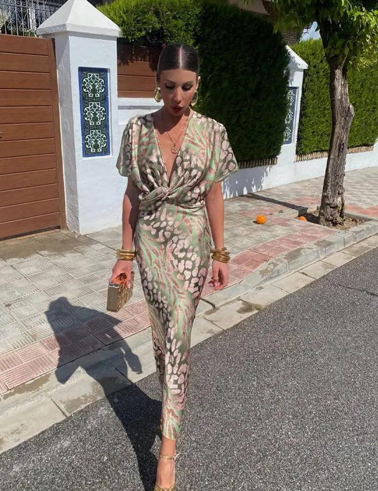 Constanza - Vestido Floral con Pliegues