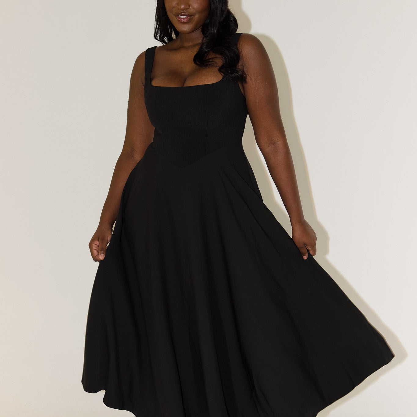 Andrea - Vestido Midi Atemporal