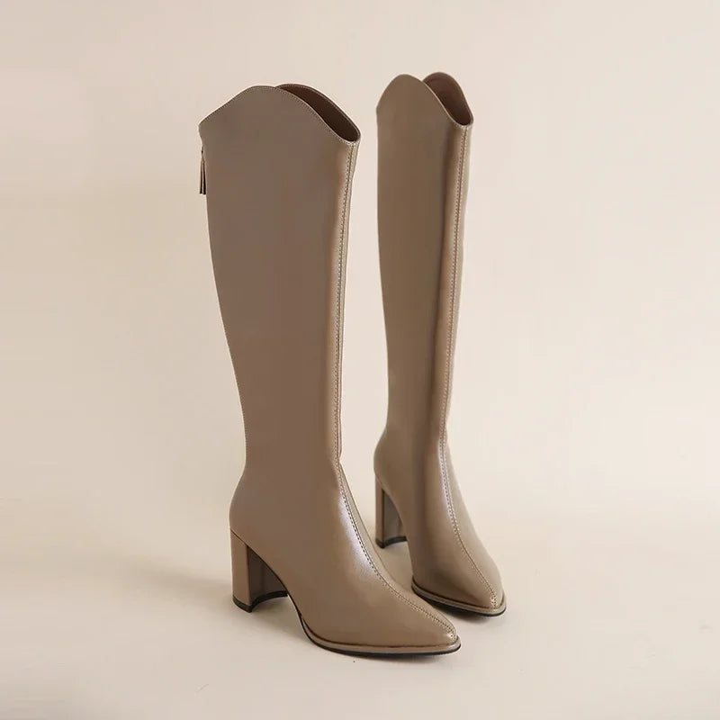 Brenda - Botas de tacón grueso y elegancia para el invierno
