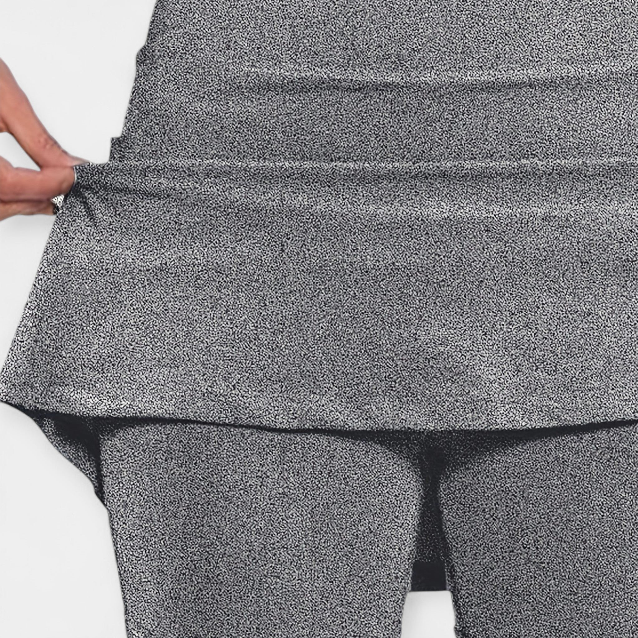 Daniela - Pantalones Cortos Altos con Falda