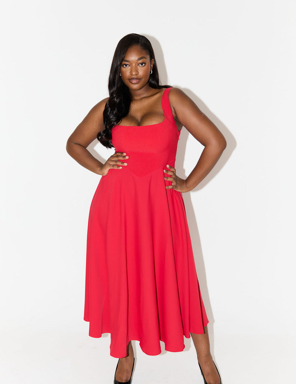 Andrea - Vestido Midi Atemporal